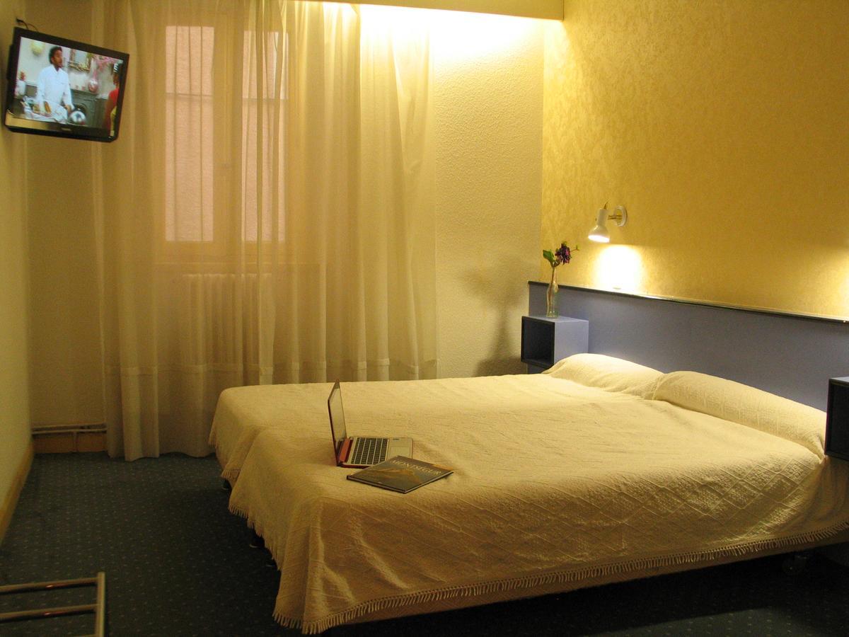 Le Saint Vincent Bed & Breakfast Foix Eksteriør bilde